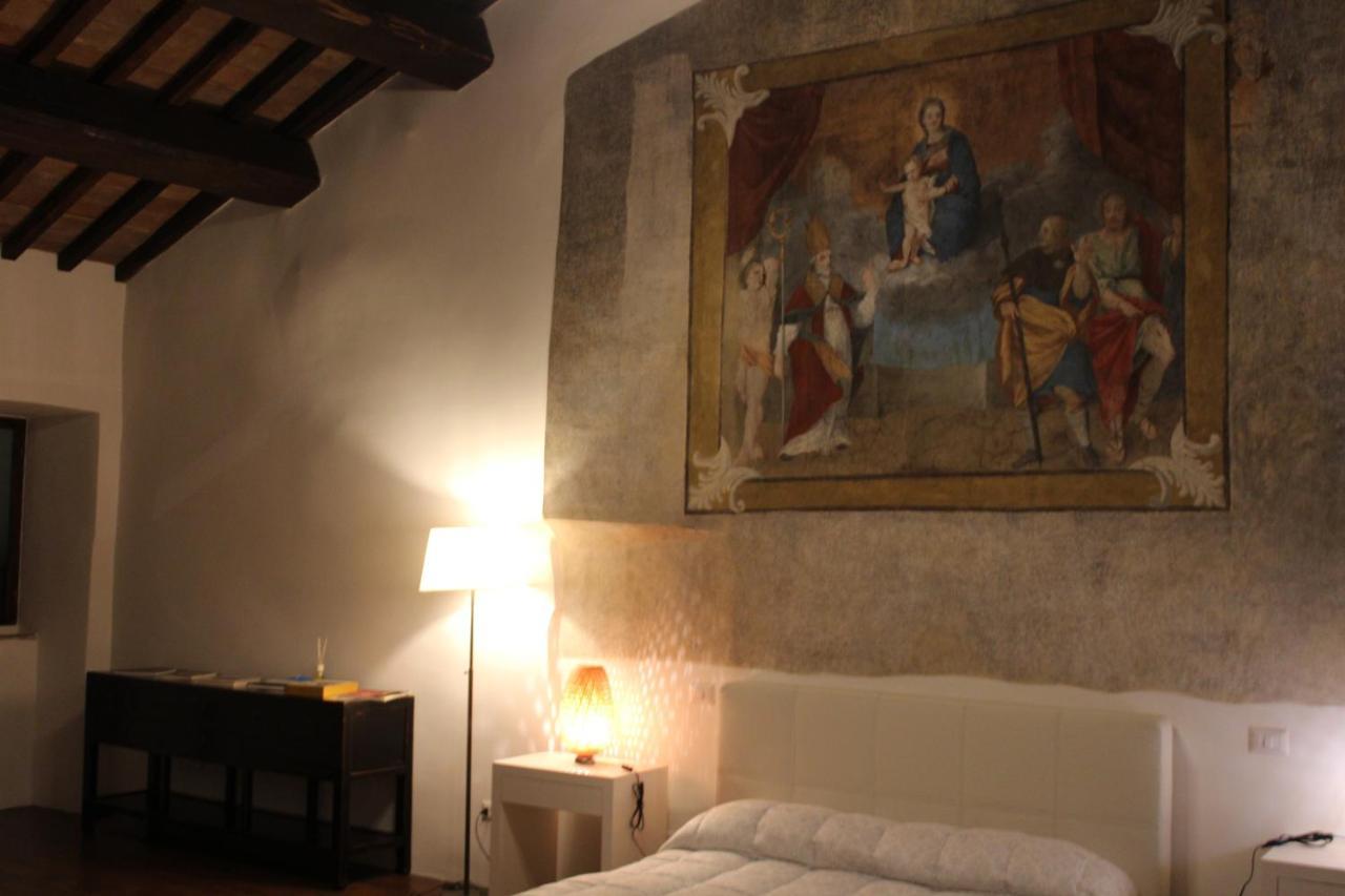 Il Castello Di Campello Aparthotel Campello sul Clitunno Eksteriør bilde