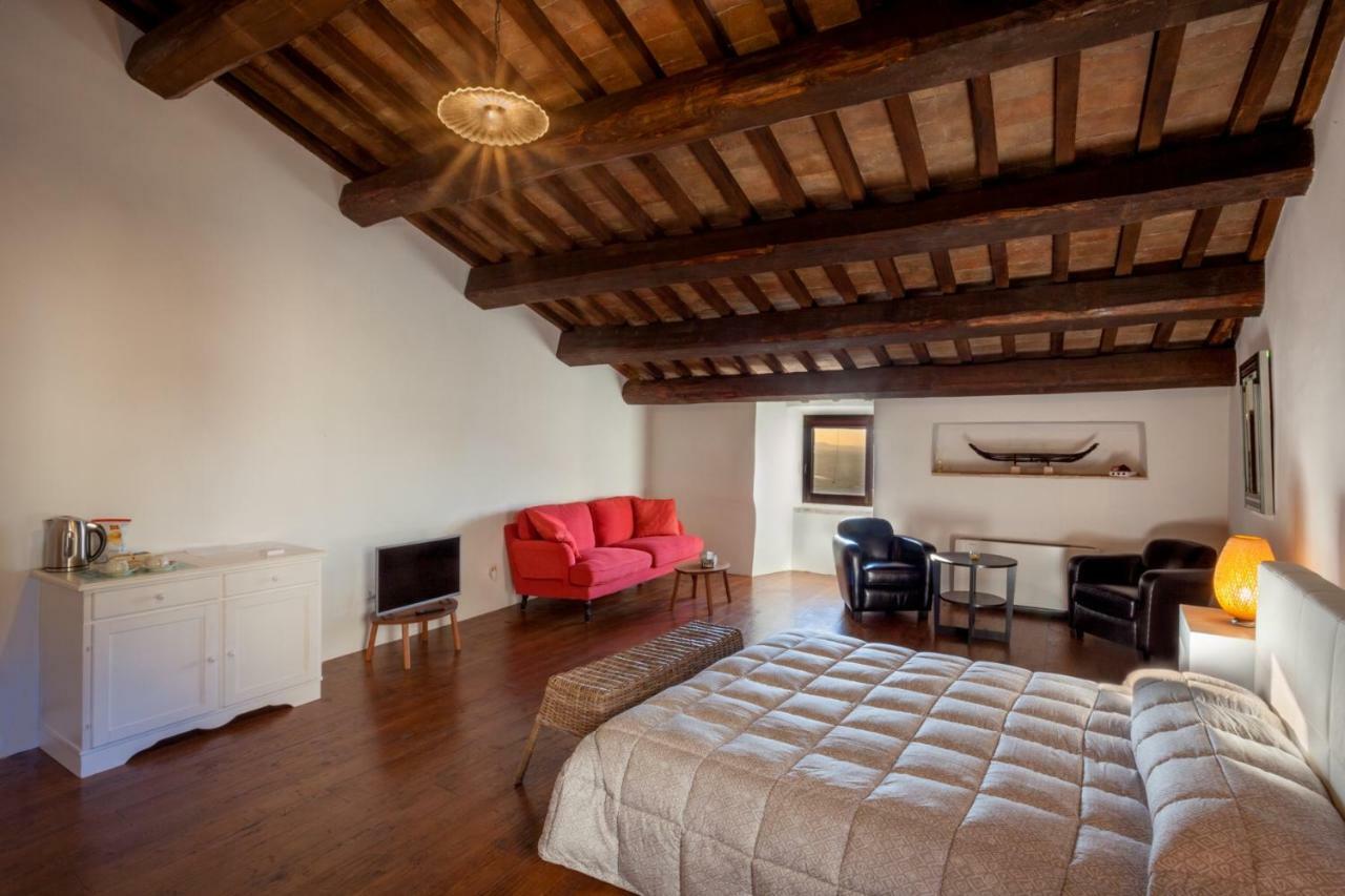 Il Castello Di Campello Aparthotel Campello sul Clitunno Eksteriør bilde
