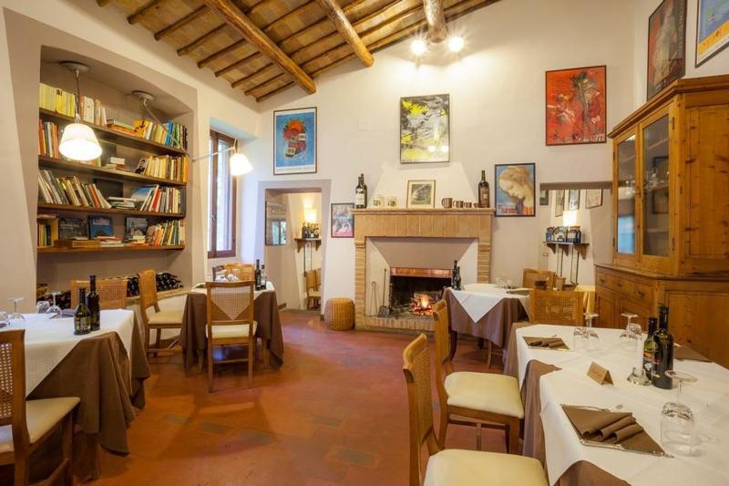 Il Castello Di Campello Aparthotel Campello sul Clitunno Eksteriør bilde